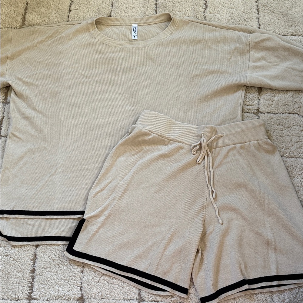 ePretty Beige Knit set